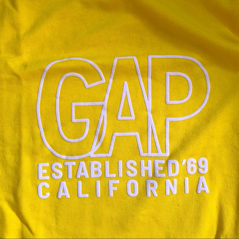 NWT GAP Yellow Crew Neck